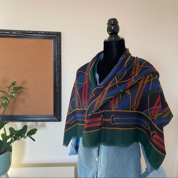 Large Square Patterned Scarf - Picture 2 of 6